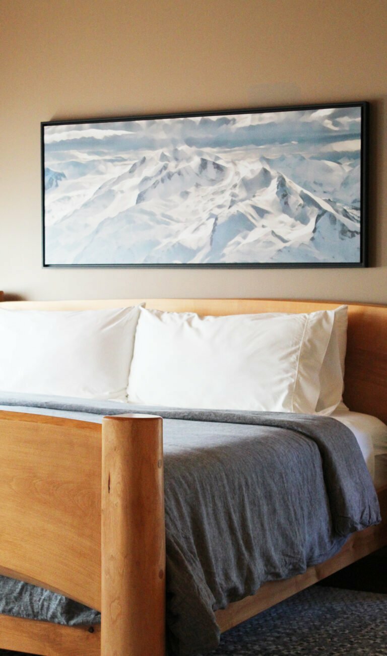 Rooms | Crescent Spur Heli-Skiing