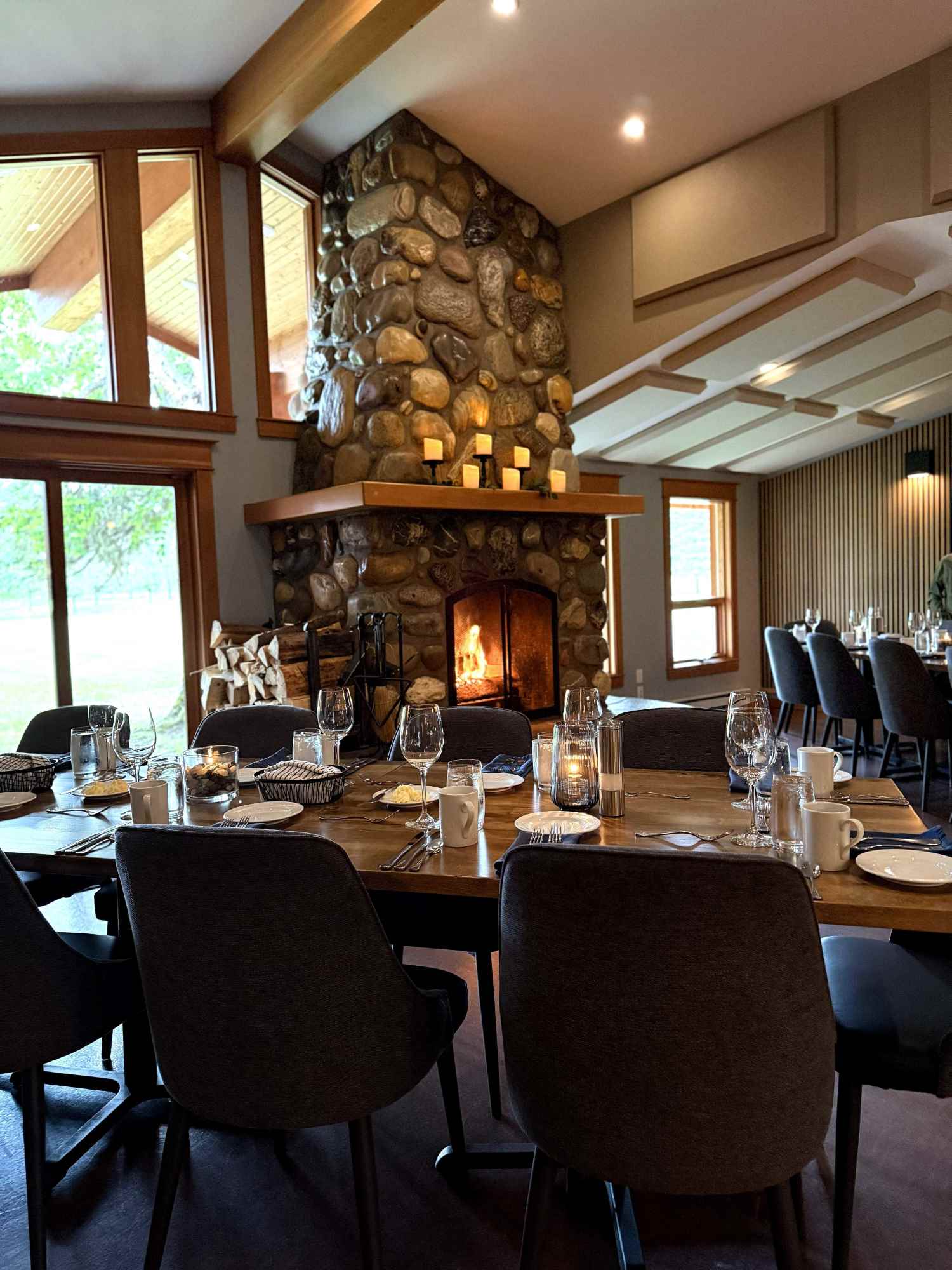 private lodge dining room Crescent spur lodge dining